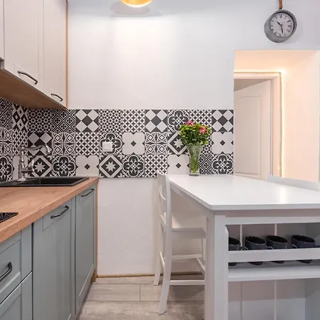 Angulus * زادار