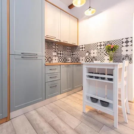 Angulus * زادار